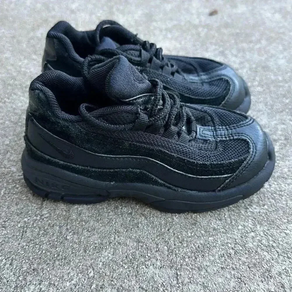 Nike Air Max 95 Low Triple Black Kids Size 9C